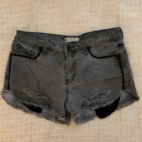 Free People shorts Sz 26 - Picture 1 of 7